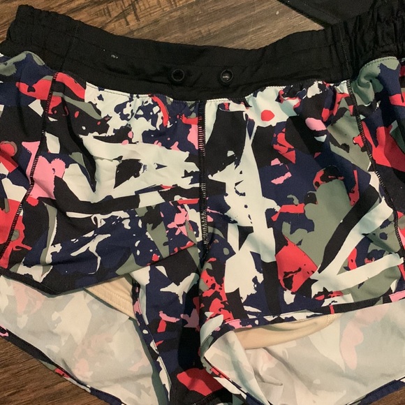 Lululemon shorts - Picture 2 of 2